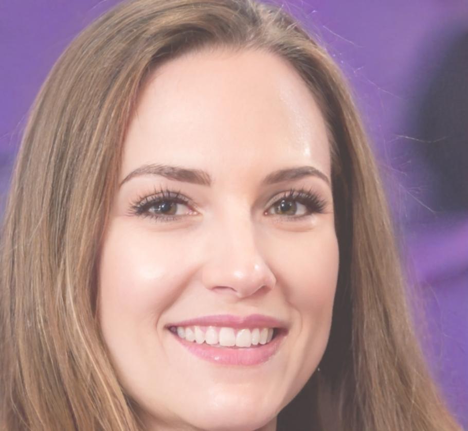 Elena Vázquez, Responsable de Formación
